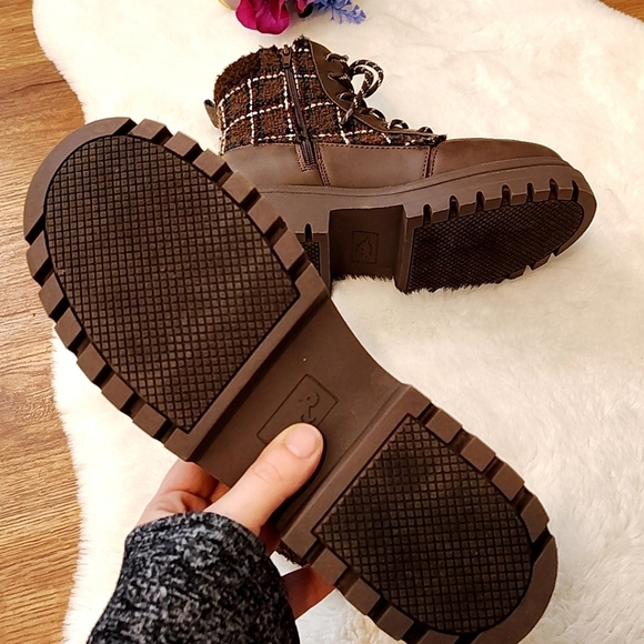 Rocket Dog Desmond Brown Lug Plaid Ankle Boots Size 8.5 - Picture 11 of 13